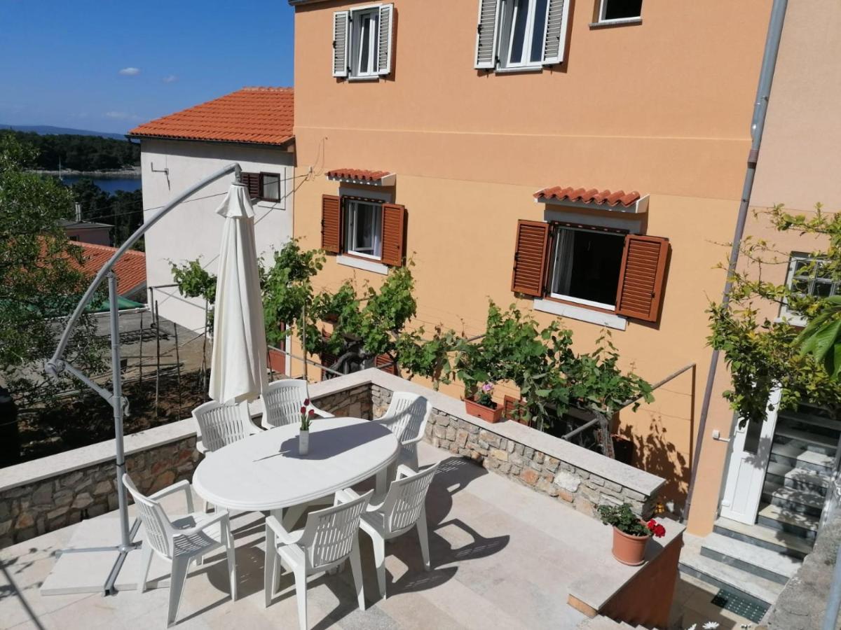 Apartment Luka Малий Лошинь Екстер'єр фото