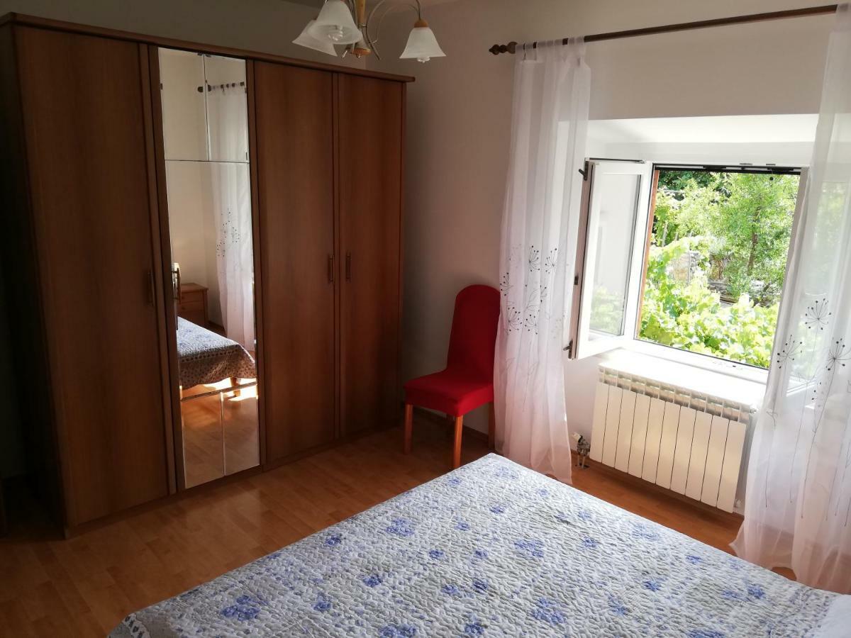 Apartment Luka Малий Лошинь Екстер'єр фото