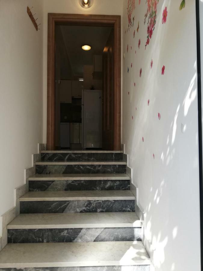 Apartment Luka Малий Лошинь Екстер'єр фото